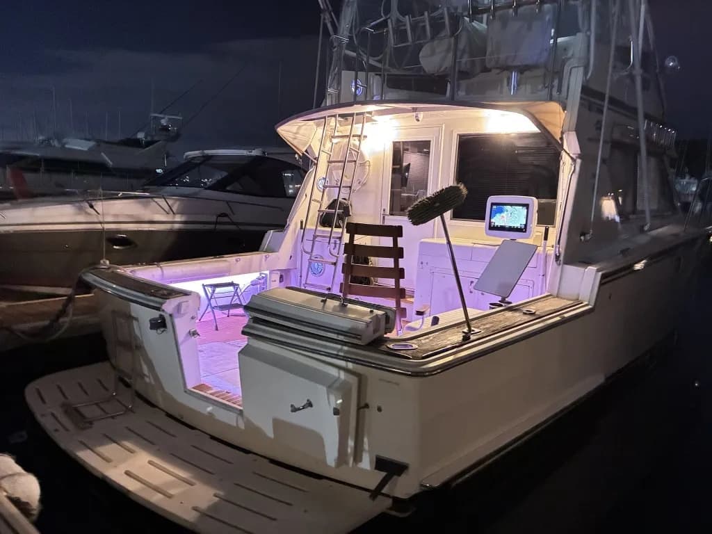 Pre-Owned Japanese Luxury Vessel